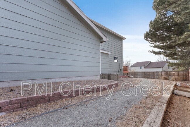 Building Photo - 18899 E Whitaker Cir