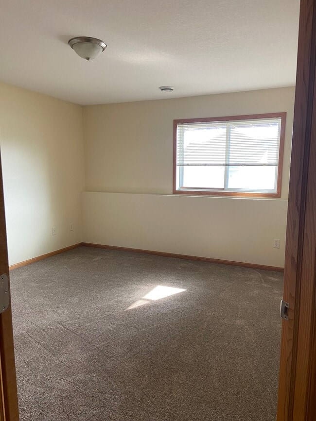 Building Photo - 1434 Clearwater Ridge Ct