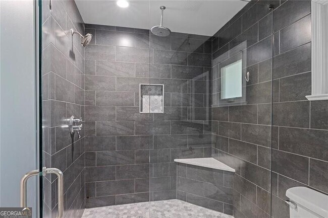 Building Photo - 1605 Carter Rd