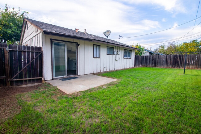 Building Photo - Charming 2-Bed Home in Rancho Cordova