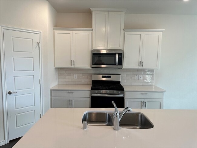 Building Photo - 5301 Austen Ave