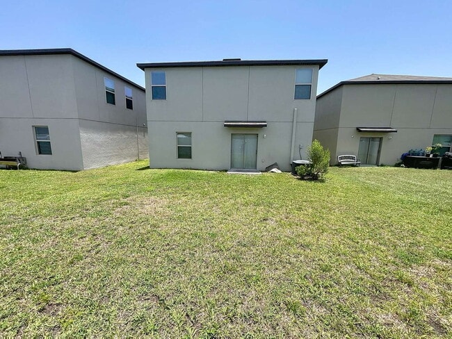 Building Photo - 3721 Daisy Bloom Pl