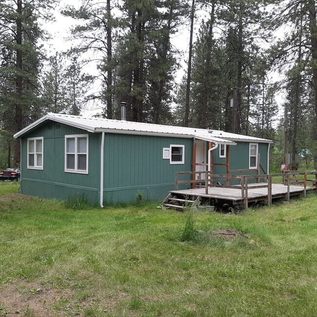 Building Photo - 5 Miles West Of Spokane