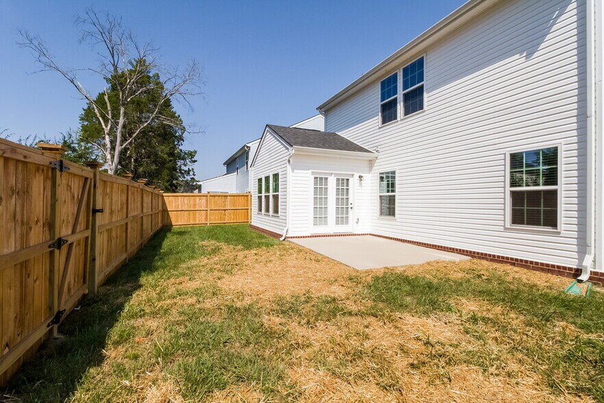 Building Photo - 2642 Apple Cross Ct