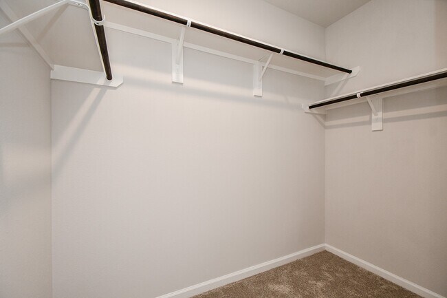 Building Photo - 12931 California Palm Ct