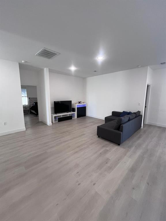 Building Photo - 1597 Kerman St