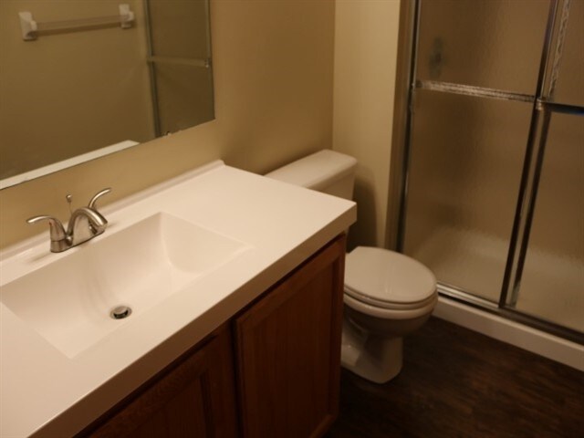 Building Photo - 6774 Laburnum Dr