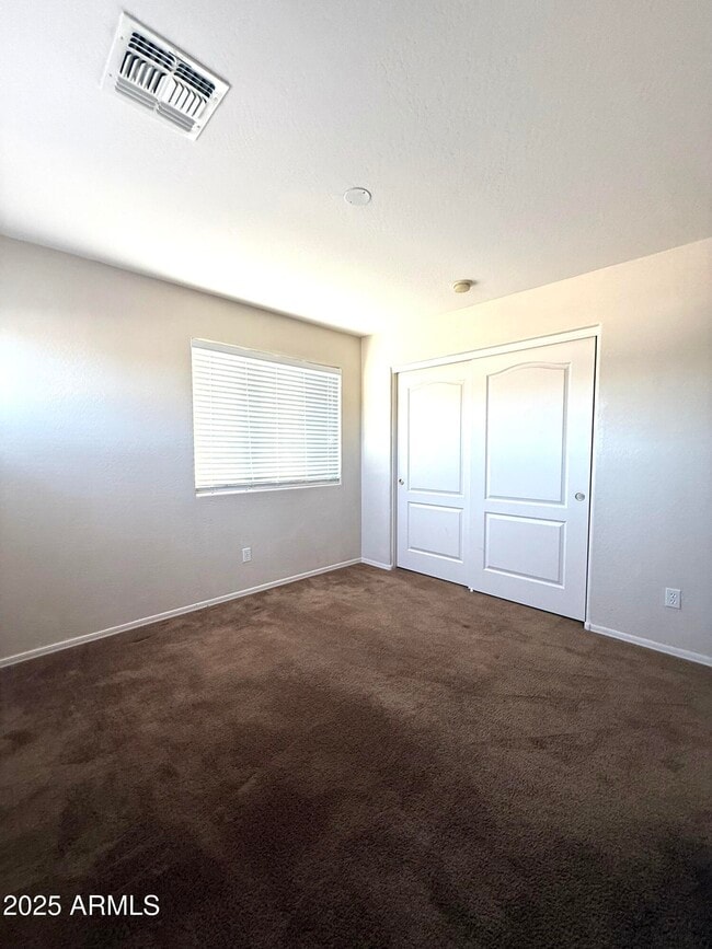 Building Photo - 22043 W Shadow Dr