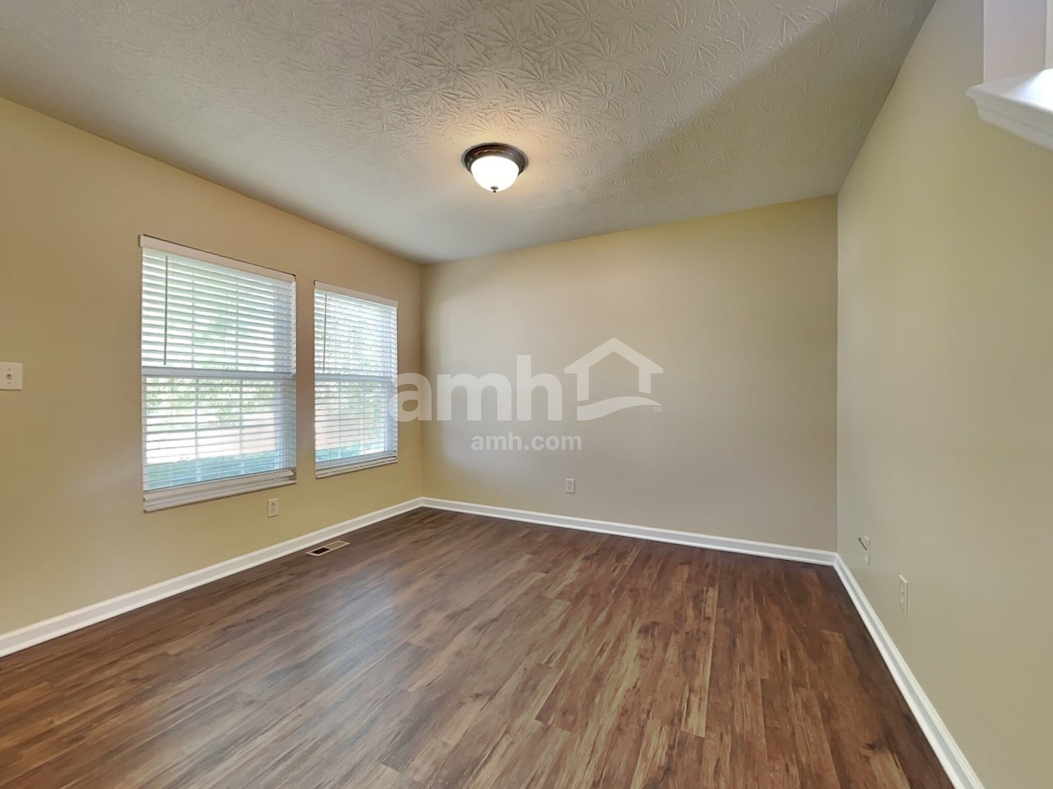 Building Photo - 1153 Reveres Run