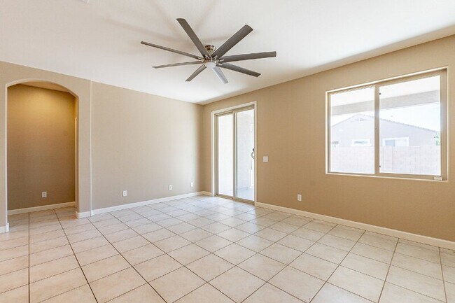 Building Photo - 41391 W Williams Way