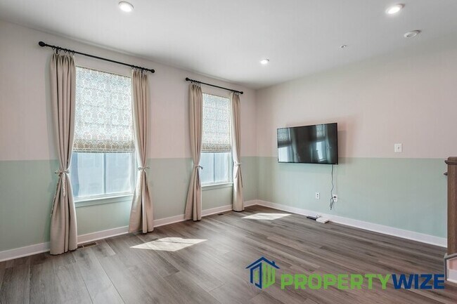 Building Photo - 7124 Emaly Jane Ln