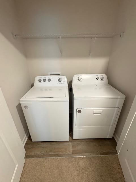 Building Photo - "Charming 3-Bed Townhouse with Granite Ele...