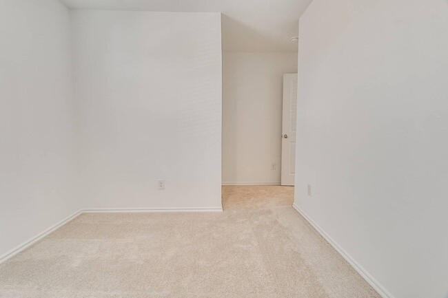Building Photo - 3307 NW 149th St