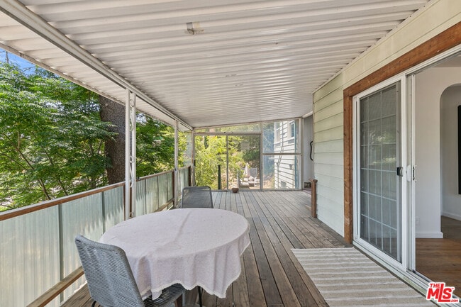 Building Photo - 11320 Alethea Dr