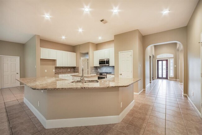 Building Photo - 7726 Trophy Pl Dr