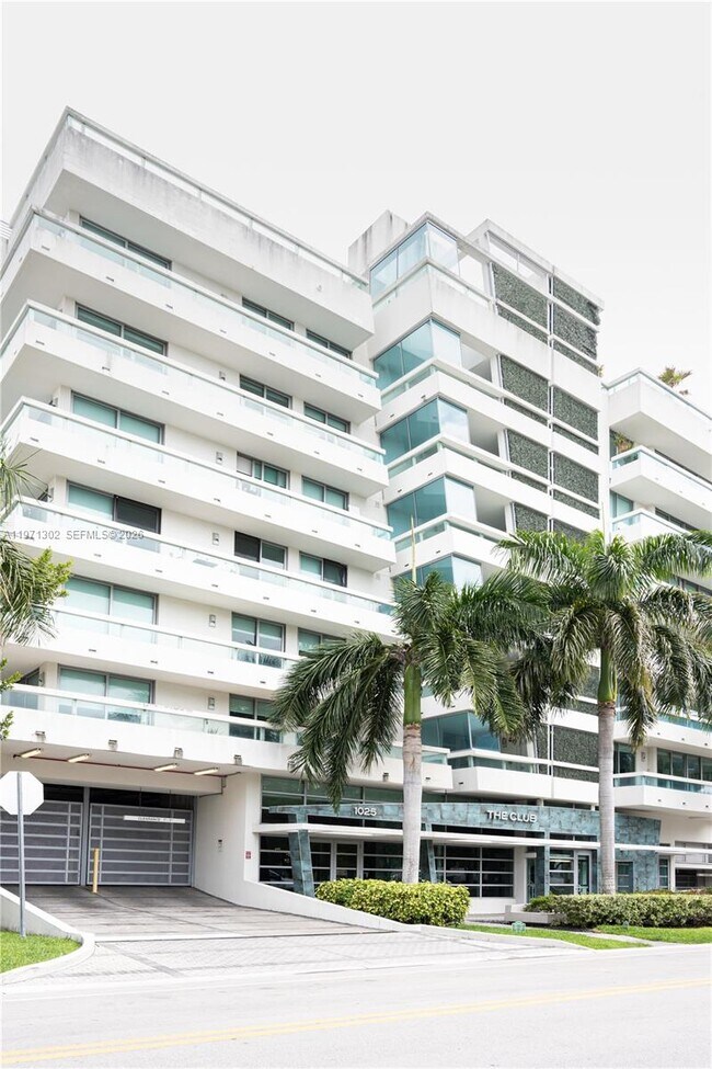 Building Photo - 1025 92nd St