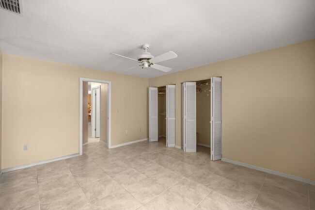 Building Photo - Comfort, Style & Space – 3 Bedroom Home in...