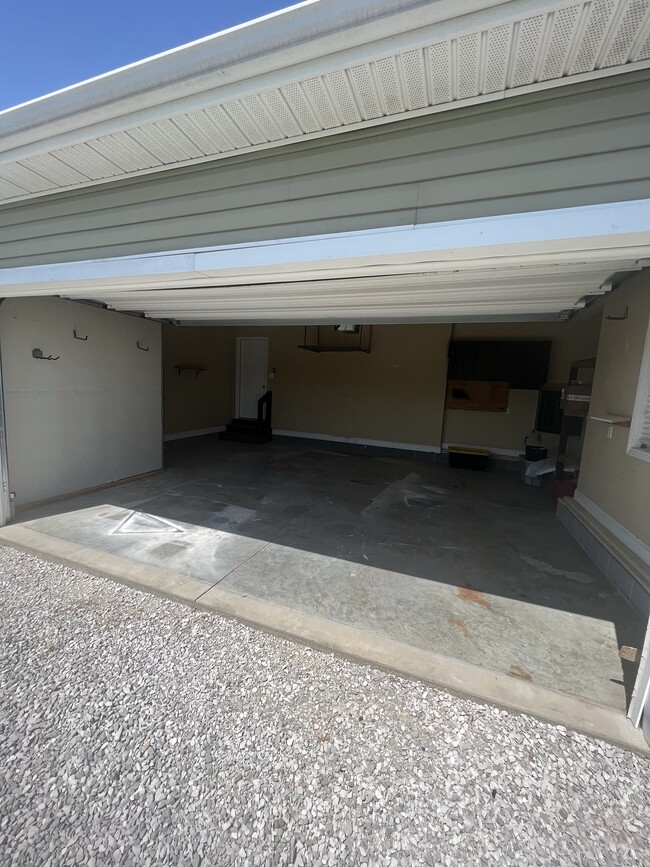 Building Photo - 71 Bent Grass Dr