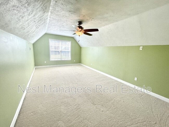 Building Photo - 315 Copper Creek Dr