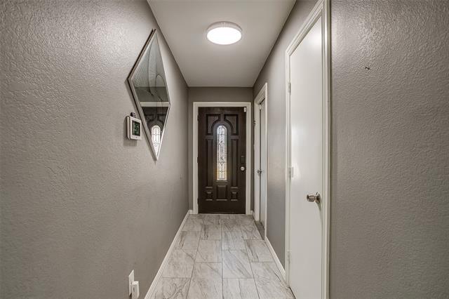 Building Photo - 1905 Chattanooga Dr