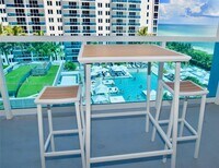 Building Photo - 2301 Collins Ave