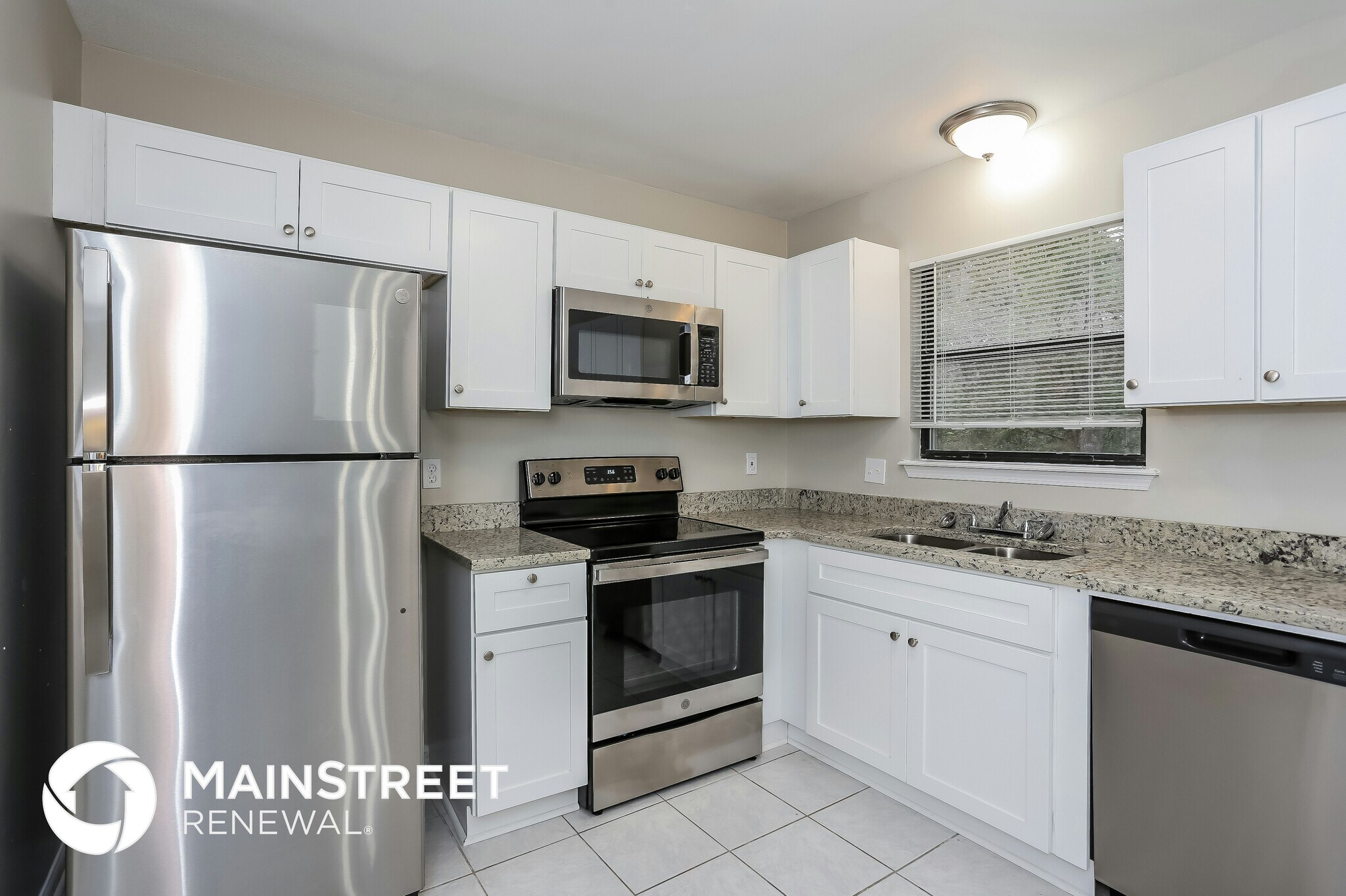 Building Photo - 1541 Kingfisher Ln N