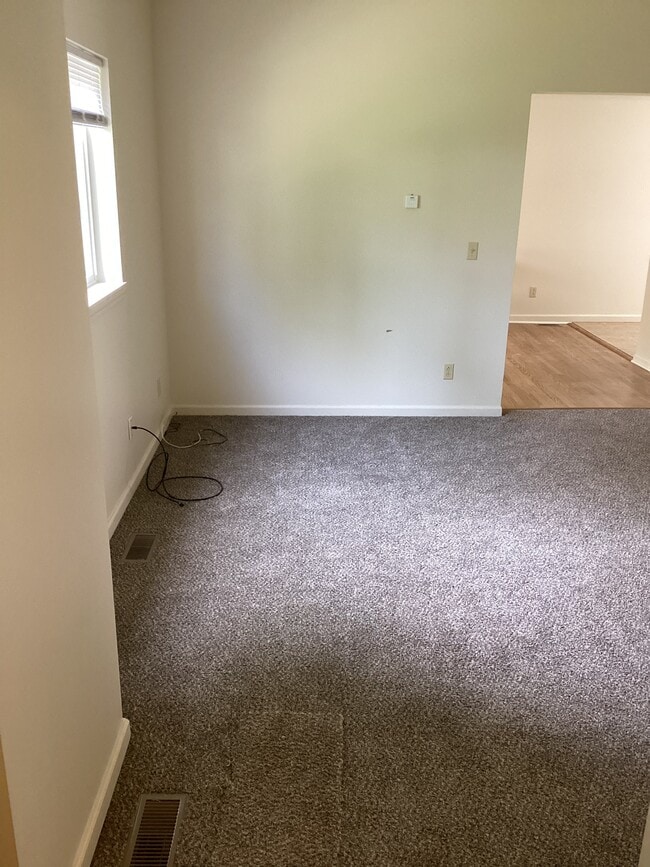 Building Photo - 1208 Howard St