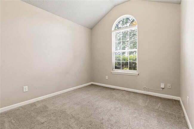 Building Photo - 2922 Knoll View Pl