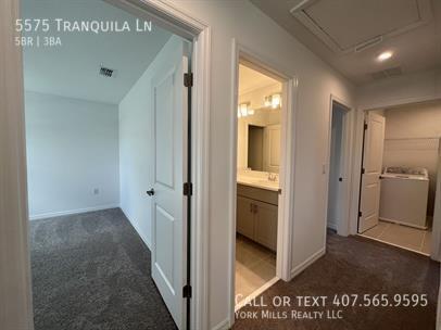 Building Photo - 5575 Tranquila Ln