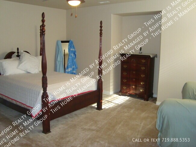 Building Photo - 6015 Wild Bill Way