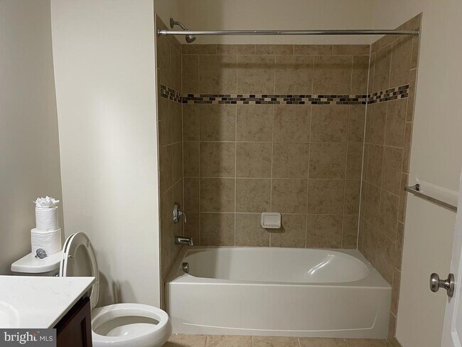 Building Photo - 22573 Willington Square