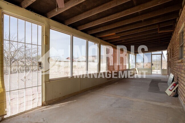 Building Photo - NO HOA, Brick Home and Located in Arizona ...
