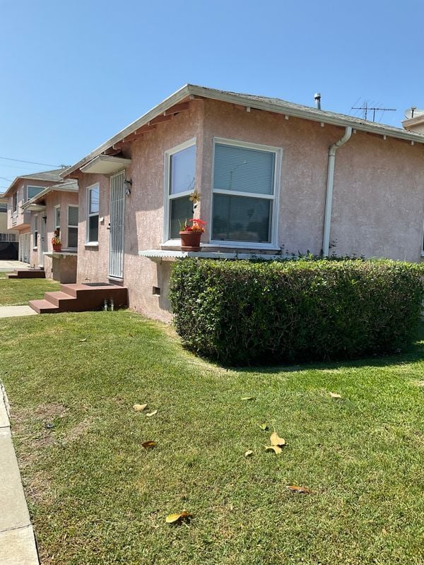 Building Photo - 1709 Redondo Blvd