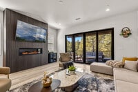 Building Photo - 2643 Cottonrose Ln