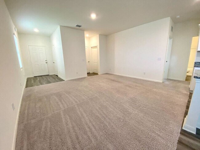 Building Photo - Modern Comfort Meets Prime Location – New ...
