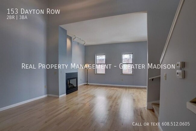 Building Photo - 153 Dayton Row