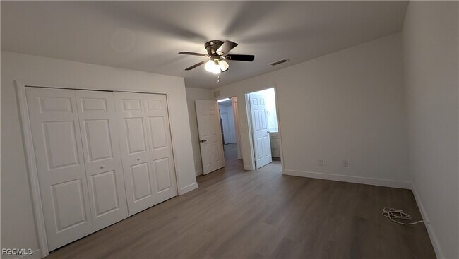 Building Photo - 5114 27th St SW