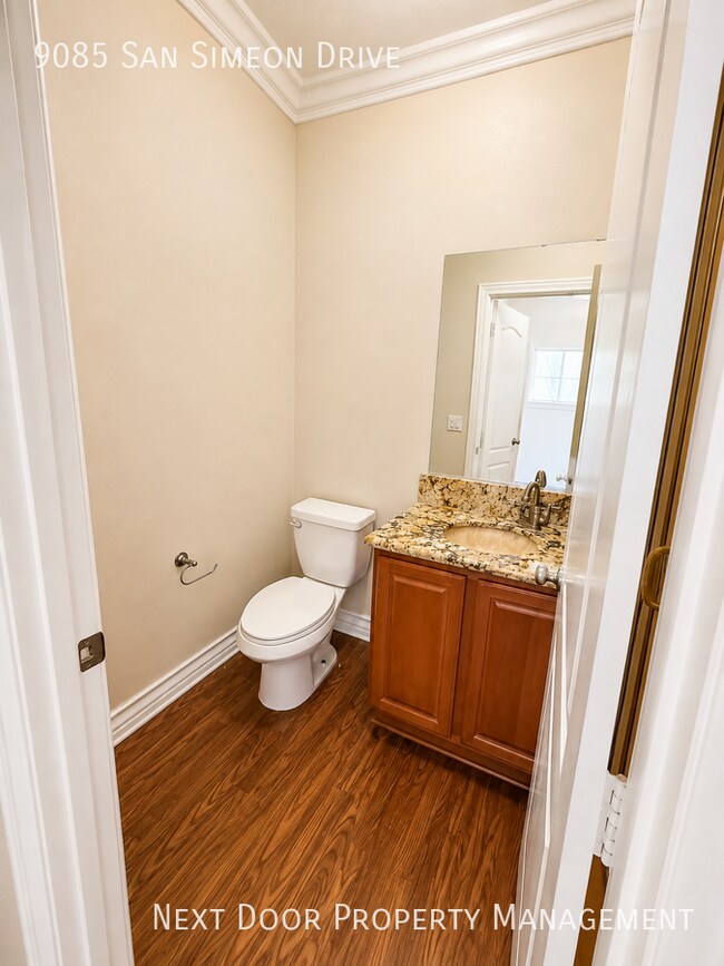 Building Photo - 9085 San Simeon Dr