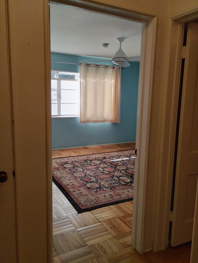 Large bedroom - will be painted white. Rug not included - 5273 Village Grn