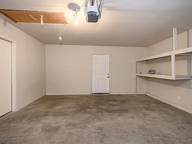 Building Photo - 1731 5th Ave NE