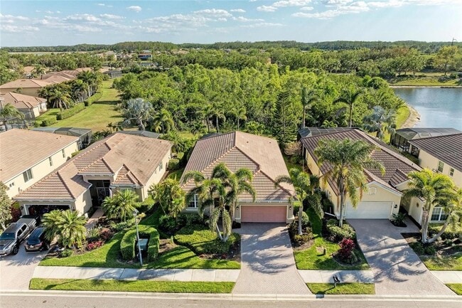 Building Photo - 135 River Enclave Ct