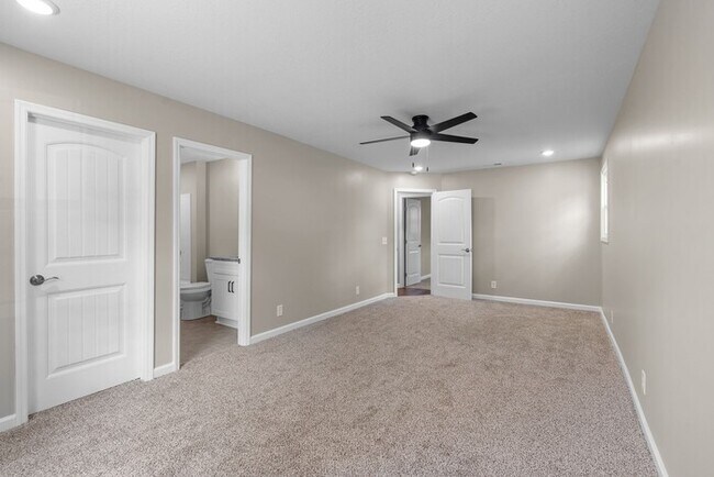 Building Photo - 3776 John Taylor Rd