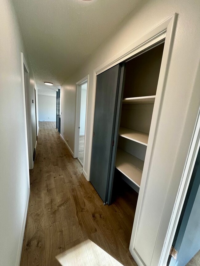 Building Photo - Fully Renovated 4-Bedroom Home, Plus an Office in Prime Bozeman Location