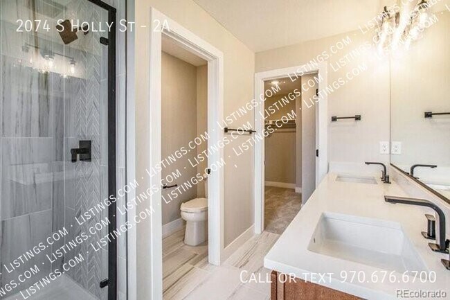 Building Photo - 2074 S Holly St