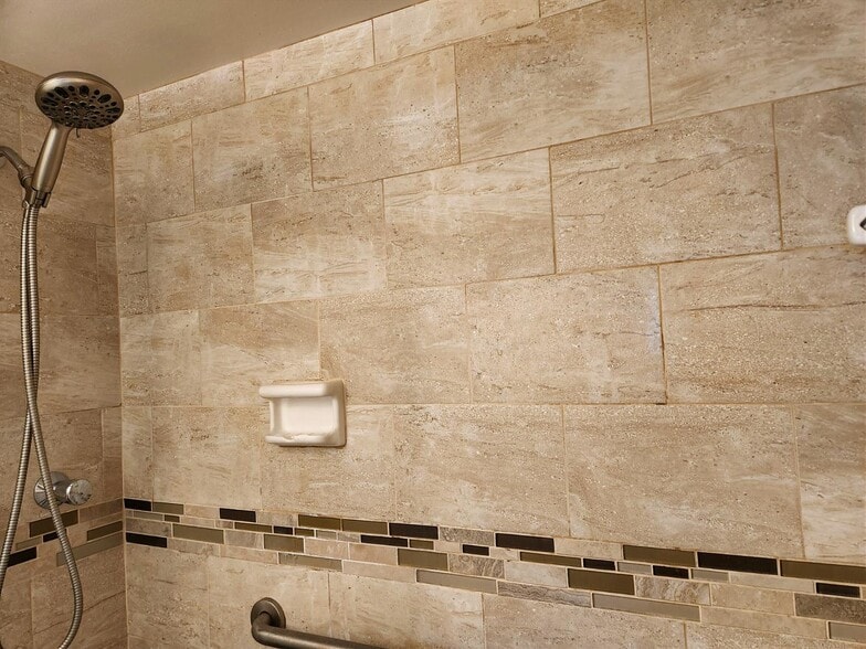 Building Photo - 2008 S Federal Hwy