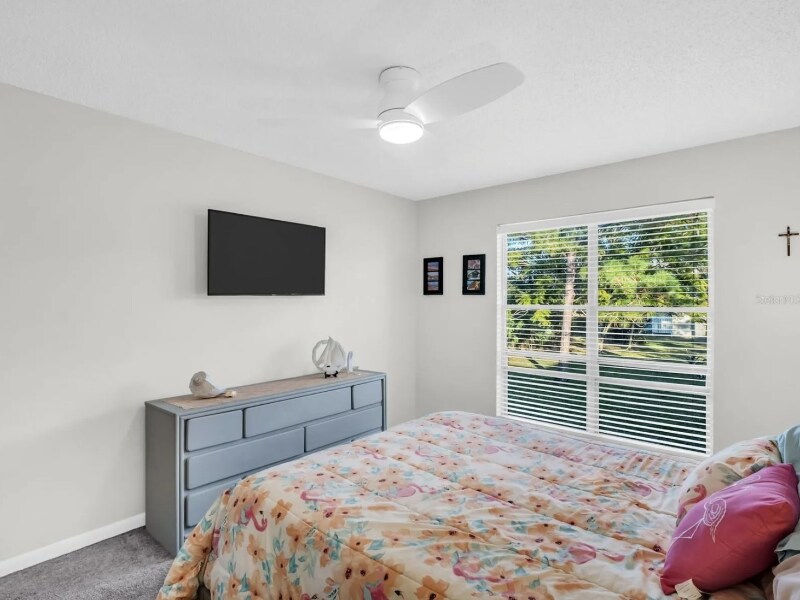 Building Photo - 616 Windrush Bay Dr