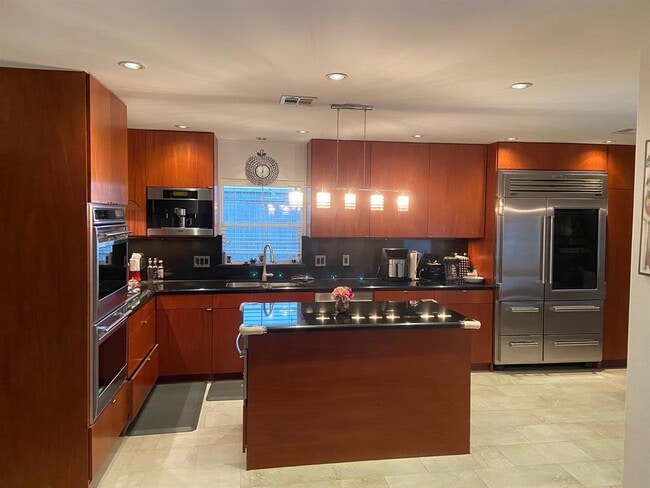 Building Photo - 5232 Piping Rock Ln