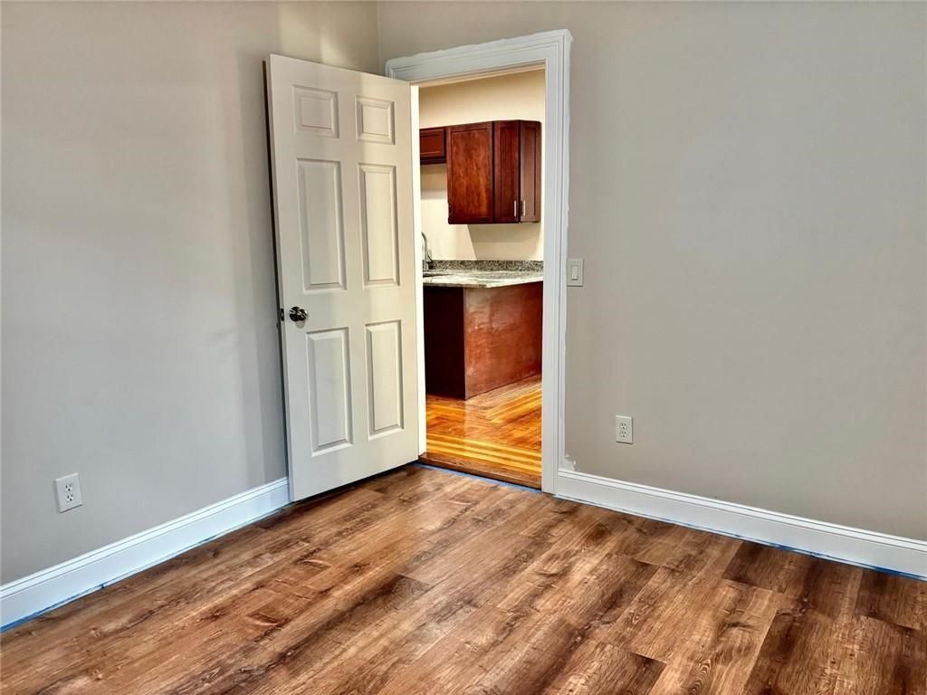 Building Photo - 41 Hudson St