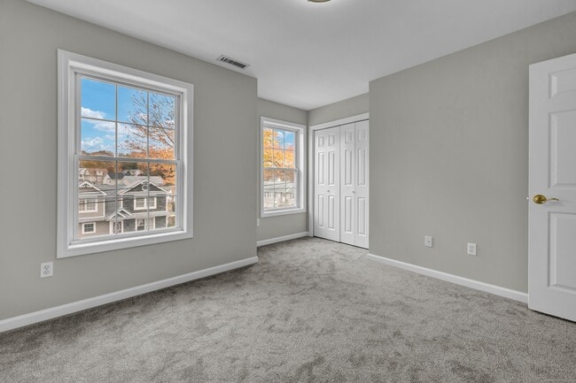 Building Photo - 26 Roger Ave