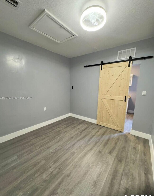 Building Photo - 17271 SW 150th Ct